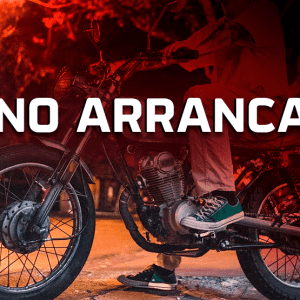 Mi moto se ahoga al acelerar, ¿qué tiene?